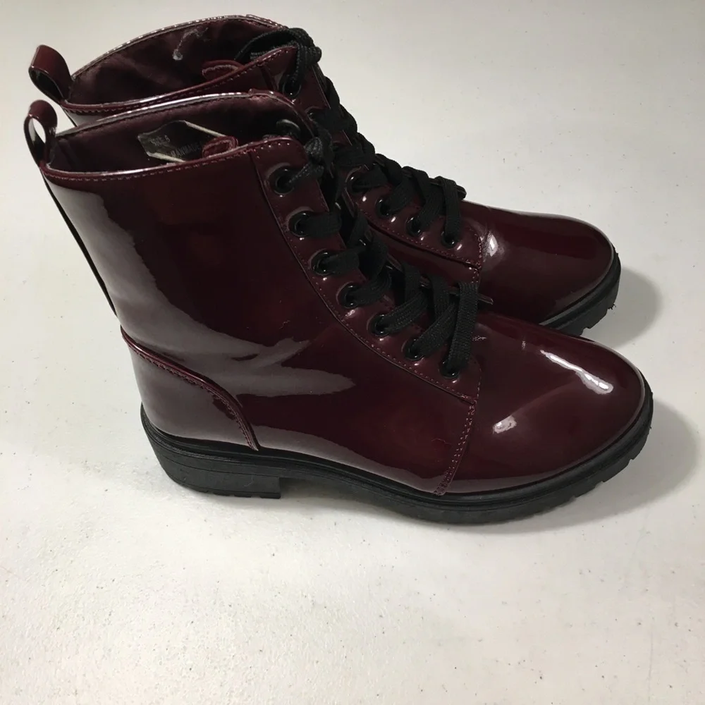 Olivia Miller Boots Booties Size 6